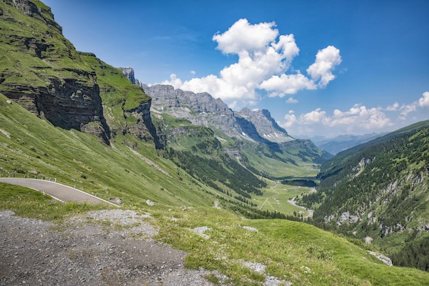 Vista panoramica del paesaggio contro il cielo