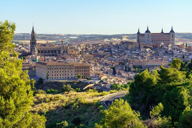 Vista panoramica della bellissima città di Toledo, Patrimonio dell'Umanità in Spagna