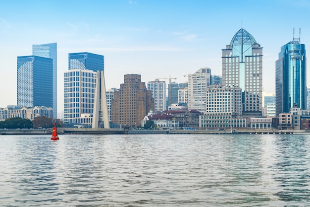 Vista panoramica della città del Bund nel distretto di Huangpu, Shanghai