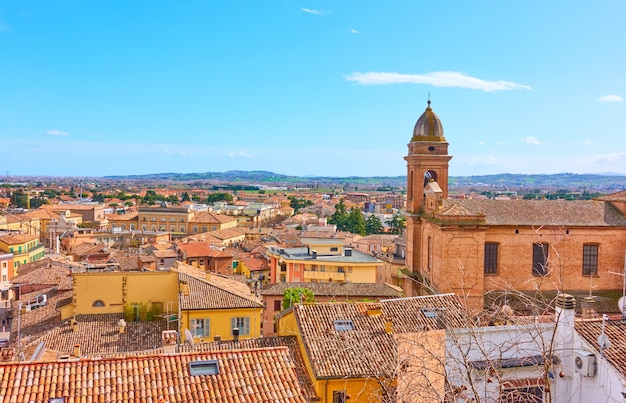 Vista panoramica della piccola cittadina italiana Santarcangelo di Romagna, Emilia Romagna, Italy