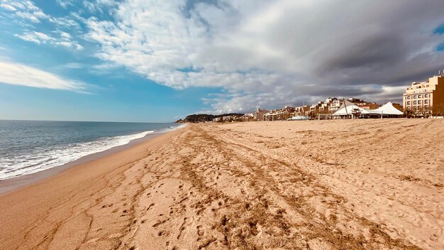 Vista panoramica della spiaggia contro il cielo