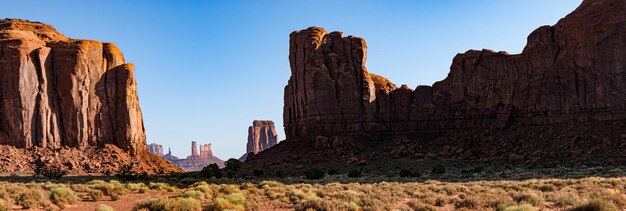 Vista panoramica delle formazioni rocciose contro il cielo