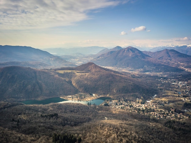 Vista panoramica delle montagne contro il cielo