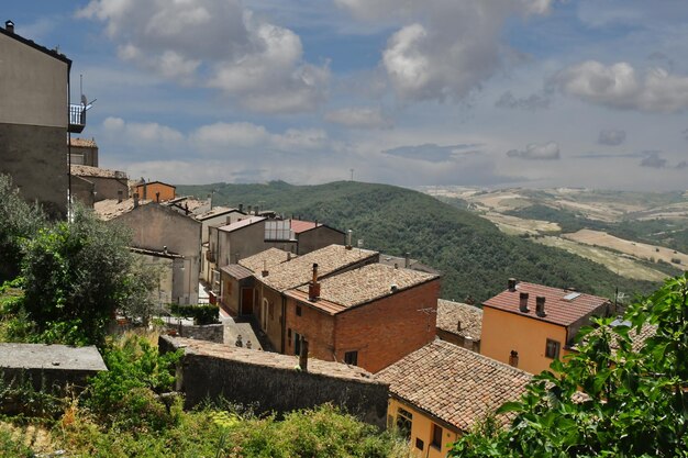 Vista panoramica di Pietragalla, un villaggio della Basilicata, in Italia