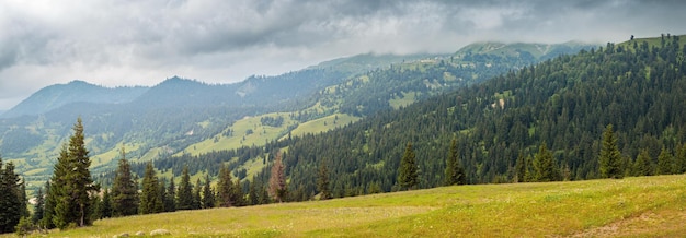 Vista panoramica sulle montagne