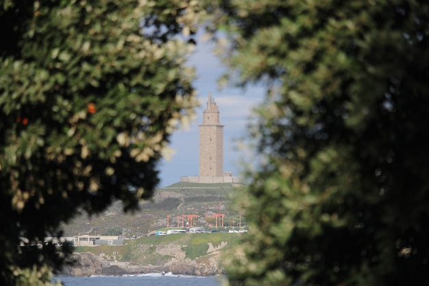 Vista sul famoso faro o Torre di Ercole di A Coruna Galizia Spagna