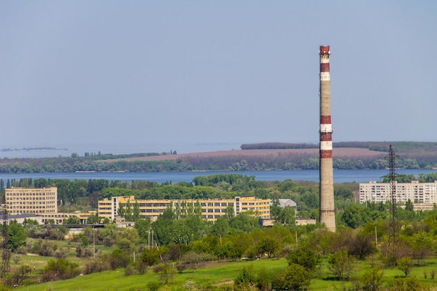 Vista sulla città di Svetlovodsk e sul fiume Dnepr