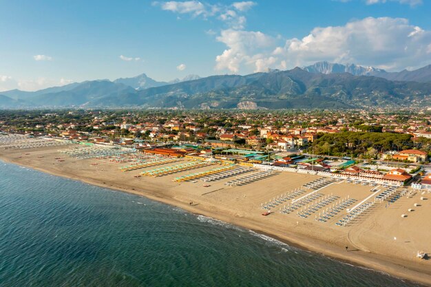 Vista sulla costa di Forte Dei Marmi in Versilia