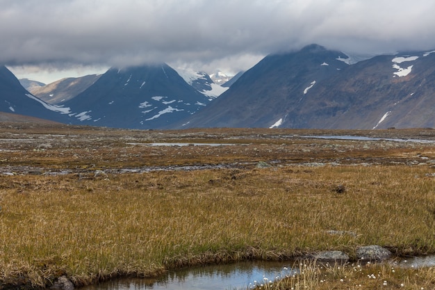 Vista sulla vallata. Svezia settentrionale, Sarek National Park durante le tempeste