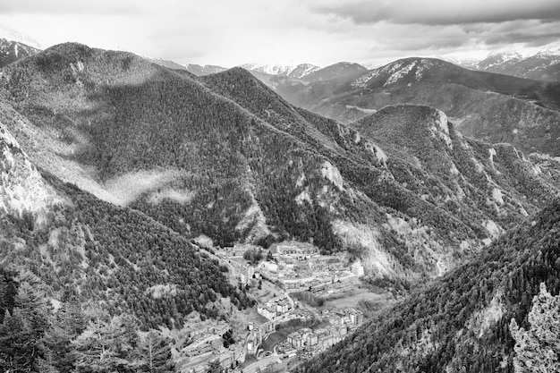 Vista sulle montagne di Andorra