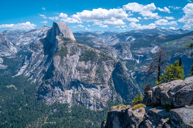 Viste dal punto del ghiacciaio di Half Dome