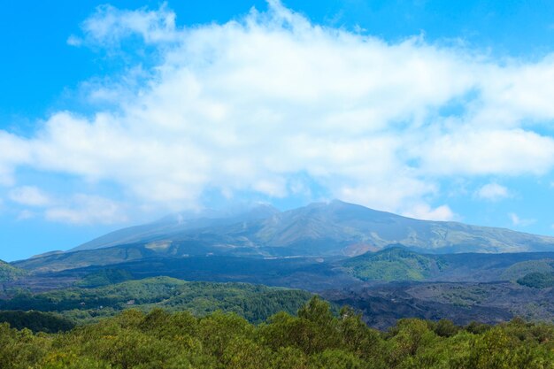 Vulcano Etna vista Sicilia Italia