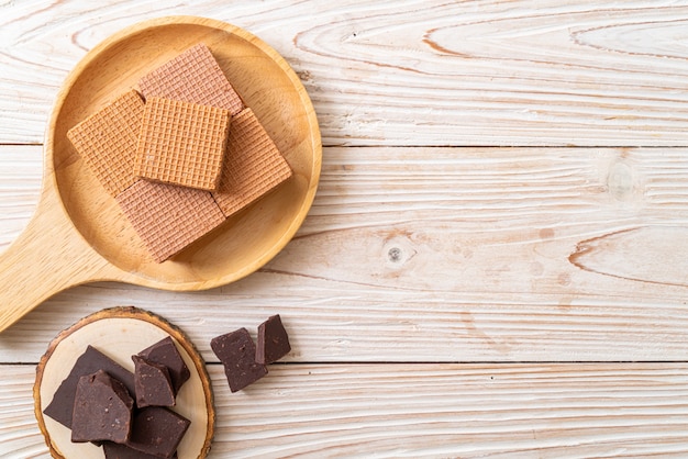 wafer al cioccolato con crema al cioccolato