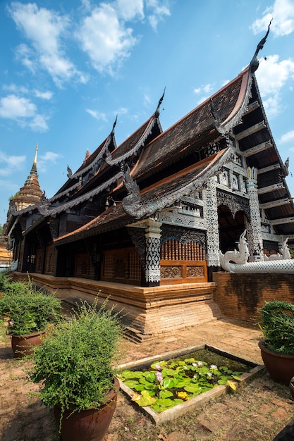 Wat Lok Moli è un tempio buddista a Chiang Mai, nel nord della Thailandia.
