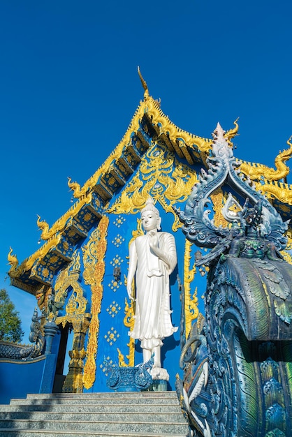 Wat Rong Suea Dieci o Tempio Blu