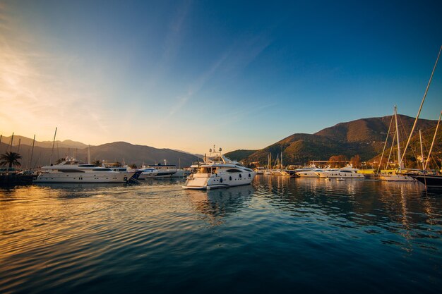 Yacht e barche nell'Adriatico