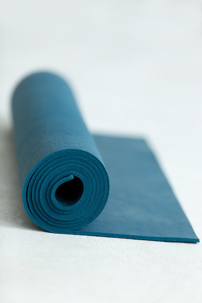 Yoga mat rotolato