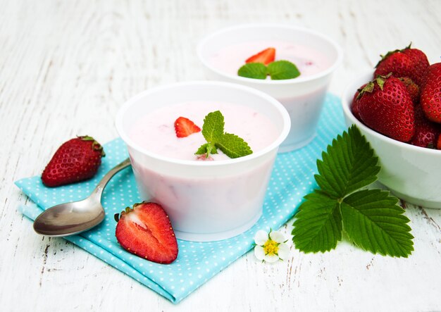 yogurt alla fragola