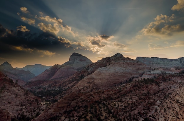 Zion Canyon National Park, Utah, USA anfiteatro dal punto di ispirazione all'alba