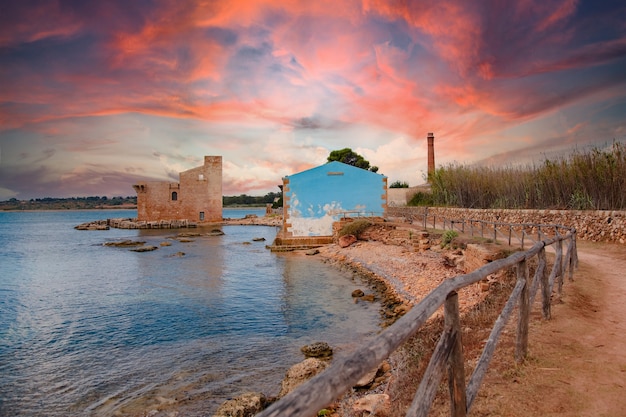 Zona di Vendicari della Tonnara al tramonto. Sicilia.