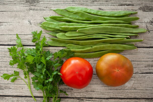 Zucchine, melanzane, piselli, prezzemolo, vitamine, vegetarianesimo.