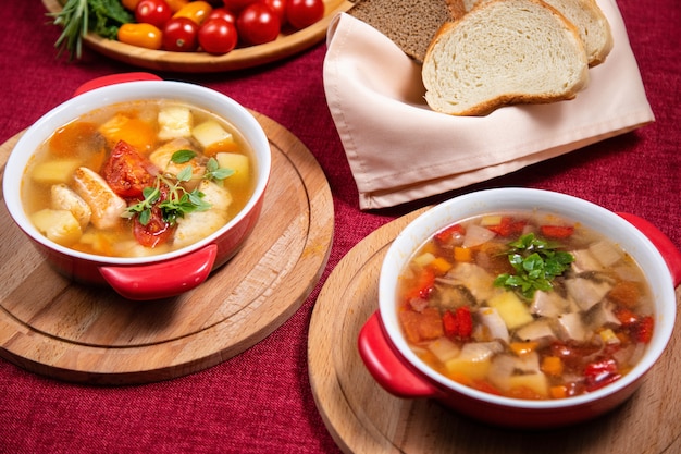 Zuppa con trota