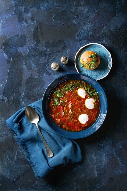 Zuppa di borsch tradizionale