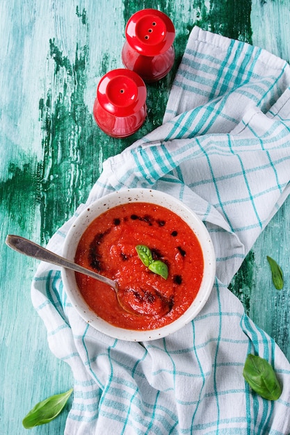 Zuppa di gazpacho al pomodoro