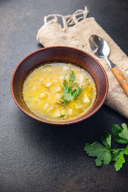 zuppa di riso pasto vegetale spuntino sul tavolo spazio copia sfondo alimentare dieta rustica vegetariano vegano