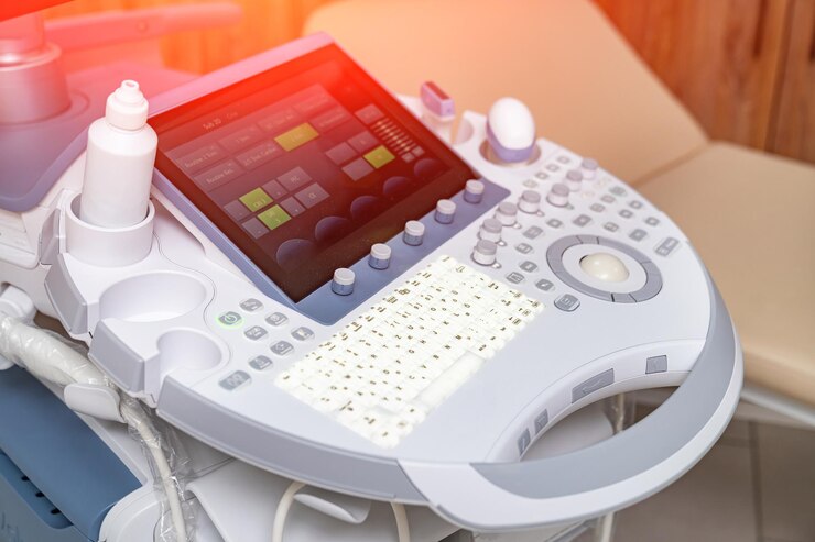 Fotografie modern ultrasound equipment technologies professional examination with scanner