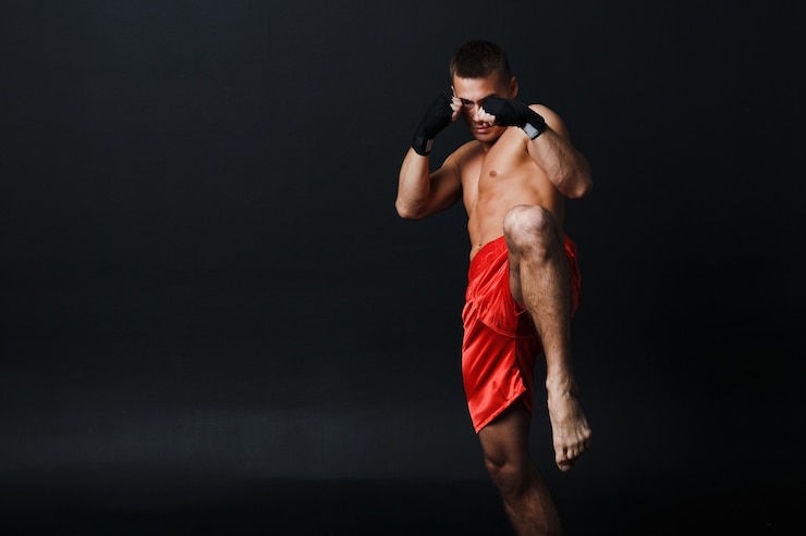 Fotografie sportive man with box bandages