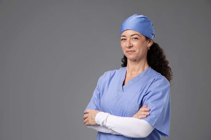 Zdarma Fotografie beautiful woman surgeon smiling