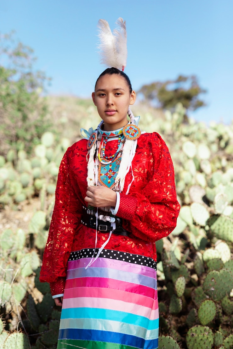 Zdarma Fotografie beautiful young woman wearing native american costume