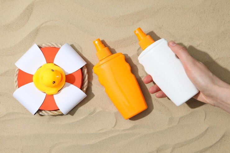 Zdarma Fotografie concept of summer skin care accessories top view