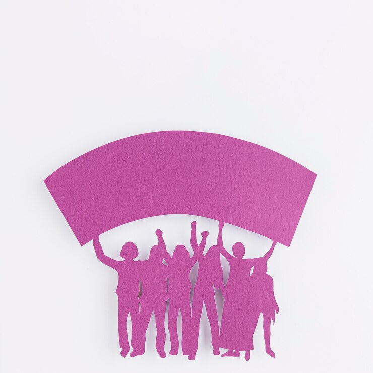 Zdarma Fotografie cutout female figures in paper