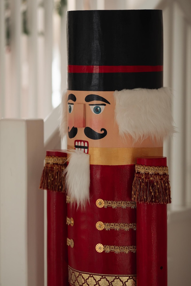 Zdarma Fotografie stylish nutcracker christmas interior beautiful decor in the house