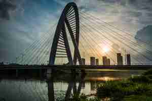 Foto grátis a ponte com a cidade