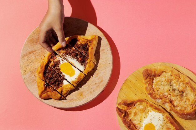 Acima, veja uma deliciosa variedade de comida