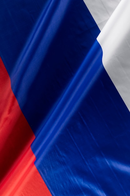 Acima vista dobrada bandeira russa ainda vida