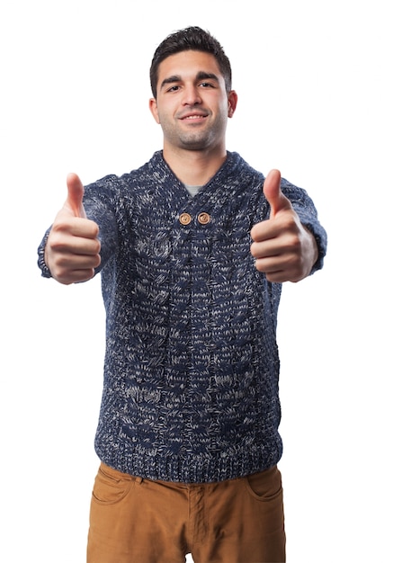 Foto grátis adolescente positiva com polegares acima