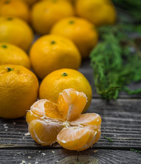 ainda vida com tangerinas