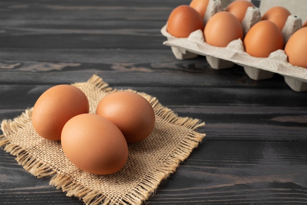 Foto grátis alimentos comuns que podem causar uma reação alérgica nas pessoas