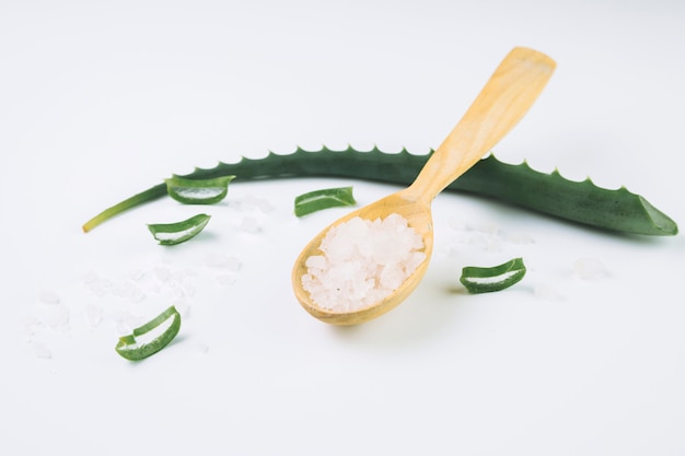 Aloe vera com colher de pau