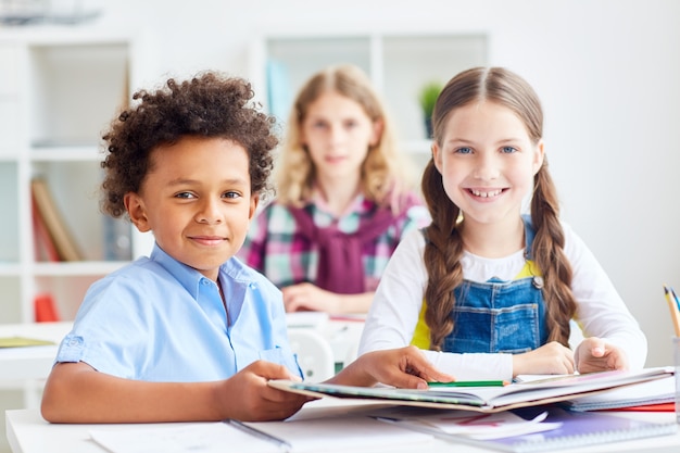 Amigos da escola