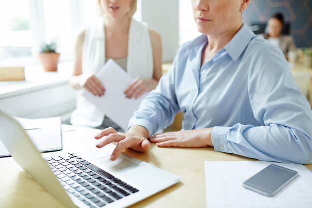 Apresentadores no trabalho