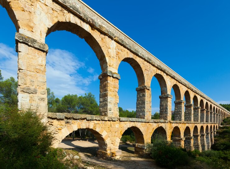 Foto grátis aqueduto de ferreres em tarragona