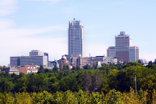 Arranha-céus da praça de espanha. madrid