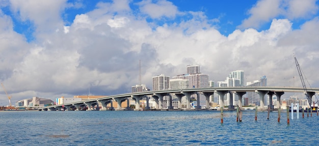 Foto grátis arranha-céus de miami