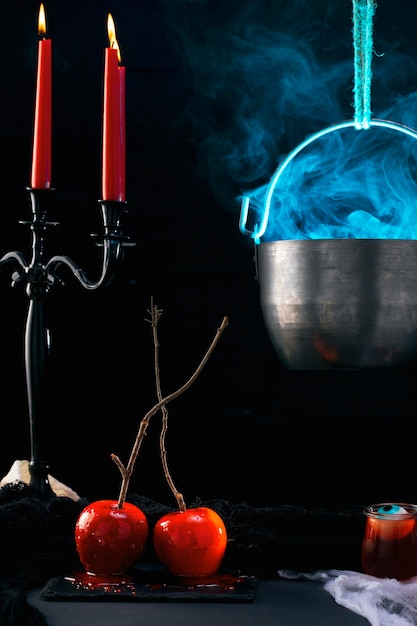 Foto grátis arranjo de comida para festa de halloween