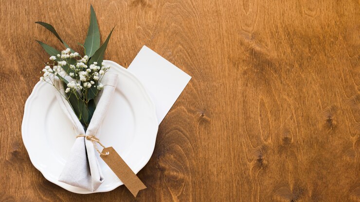 Foto grátis arranjo de mesa de casamento com espaço para texto